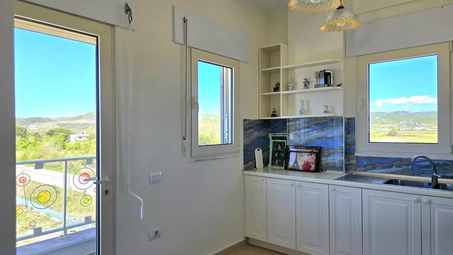 Willa Cozy Garden Retreat In Kepi I Rodonit Plazhi San Pietro Dom wakacyjny